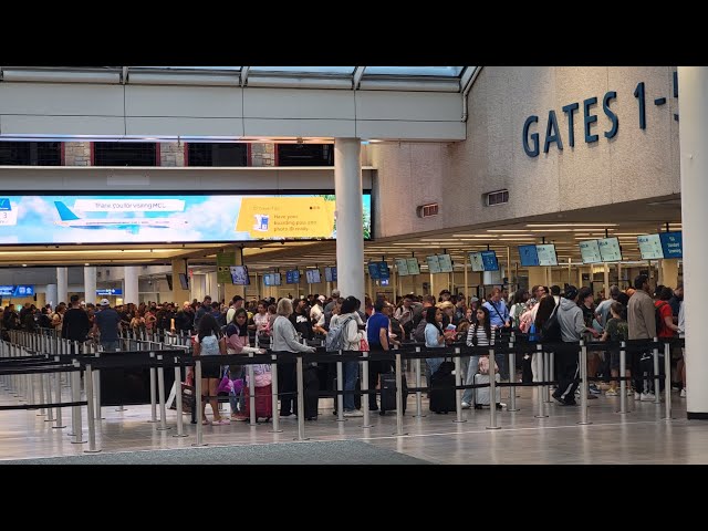 Explorando las terminales A y B del Aeropuerto Internacional de Orlando (MCO) (11 de marzo de 2026)