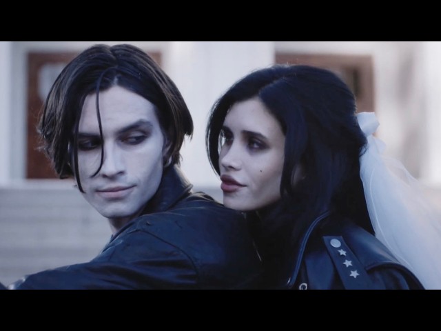 Nessa Barrett - Too Fast To Live, Too Young To Die (Official Music Video)
