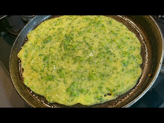 Just BROCCOLI and EGGS! Oh my goodness, how delicious! A simple and delicious broccoli recipe