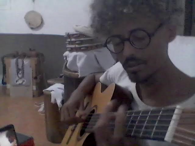 angolas e músicas de mangueio à lua nova