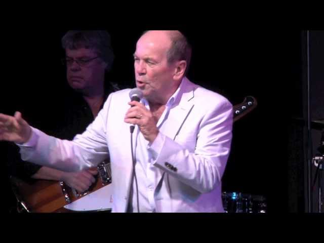 Glenn Shorrock - Little River Band - Help Is On It's Way - Live 2013