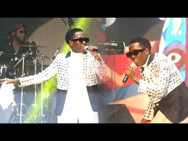 Azawi Performance Live At Fire Concert