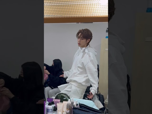 Practicing before the stage 🕺🏼 #got7 #marktuan  #python