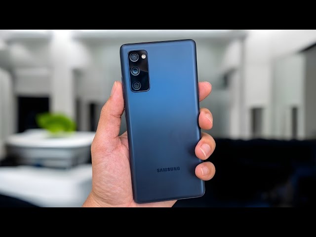 Samsung Galaxy S20 FE in 2026: Is it still worth it?