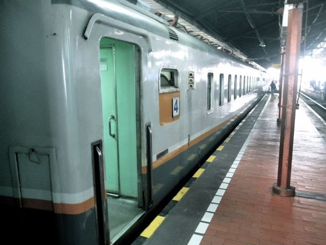 Train travel in Indonesia: From Jogja to Solo with Executive Class