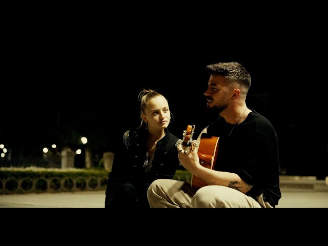 Raúl Camacho, Carmen Ferre - Mi Hogar (Acústico)