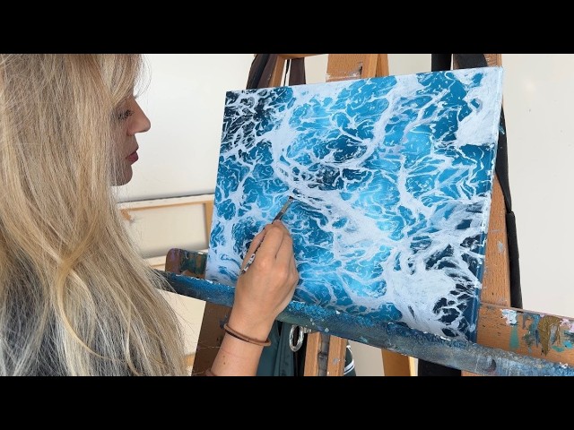 EASY PAINTING TUTORIAL FOR BEGINNERS | Painting the ocean from above 🌊