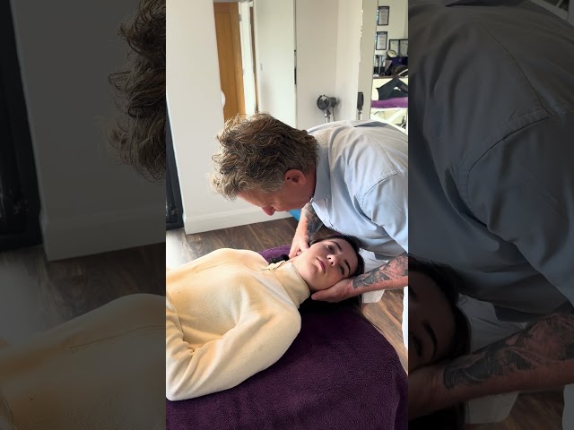 Cervical spine manipulation #osteopathy #chiropractor #physiotherapist