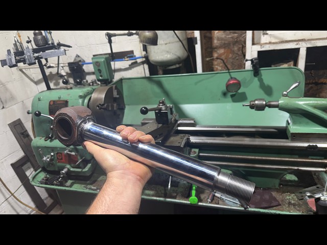 Machining a hydraulic cylinder rod from scratch on my old Colchester Lathe.