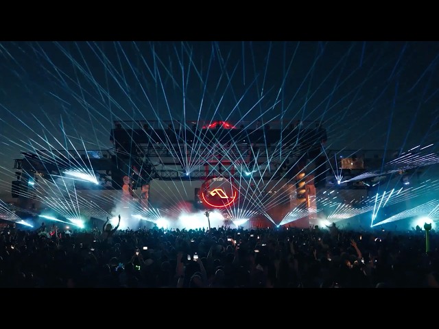 Marsh & Ferry Corsten - Attraction (Marsh's Mix) [Live from Anjunadeep Open Air London]