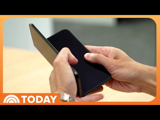 Return of the Foldable Phone: Pros, Cons, Cost Breakdown
