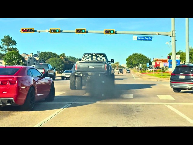 IDIOTS IN CARS #191