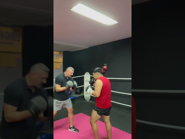 Engels sports fit and fight Select club Centro de entrenamiento personal en Colmenar Viejo