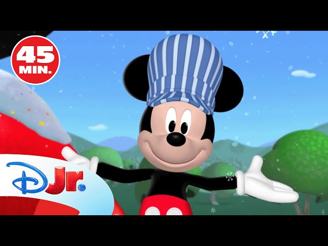 MICKEY MOUSE CLUBHOUSE +: Mickey Mouse's Little Train 🎅🌟 | COMPILATION | @DisneyJuniorES