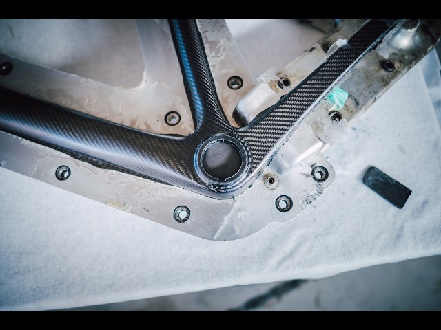 Built for Feel | Unishell Handmade Monocoque Carbon Road Bikes