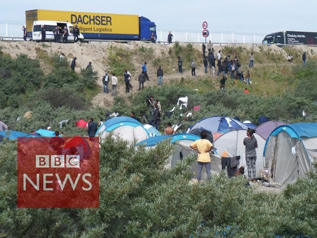 Calais Migrants: What's it like in the "Jungle"? (360 video) BBC News
