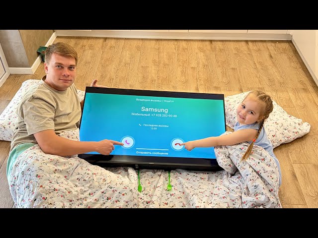 Dad and Daughter are calling on TV Incoming Call from iPhone XS max vs Samsung S10E