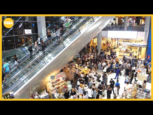 Gen Z heads back to the mall