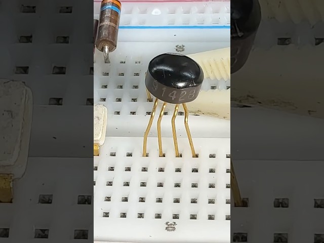 Metal Can to Epoxy: How Fairchild’s First IC Evolved #tech #engineering #retrotech