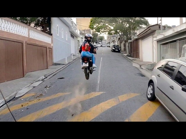 Craziest Brazilian Police Chases Caught on Dashcam
