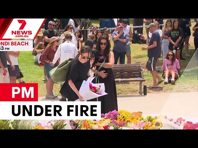 Albanese under fire over Bondi terror response | 7NEWS
