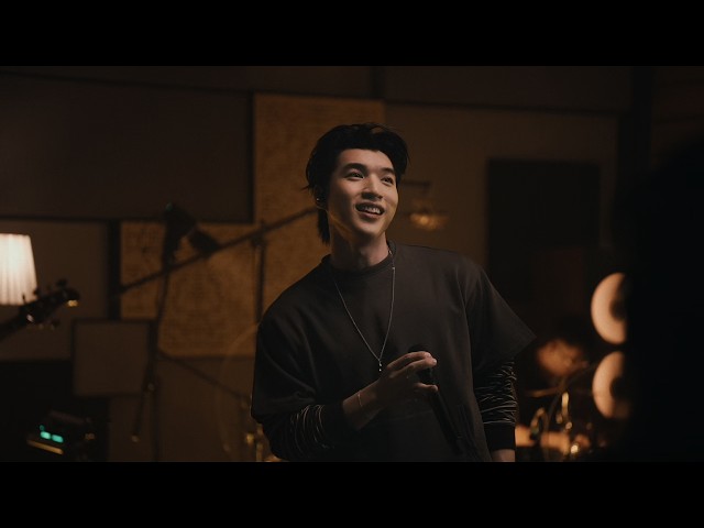 HIEUTHUHAI - Người Im Lặng Gặp Người Hay Nói (Studio Live Session)