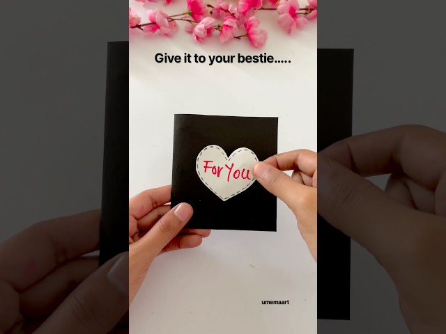 Diy heart card for your best friend❤️#diy #papercraft #greetingcard #youtubeshorts