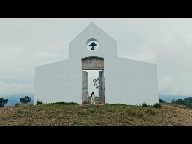 Anitta - Deus Existe (Official Music Video)