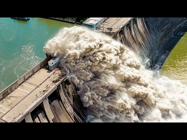 Most Incredible Flash Floods Caught on Camera