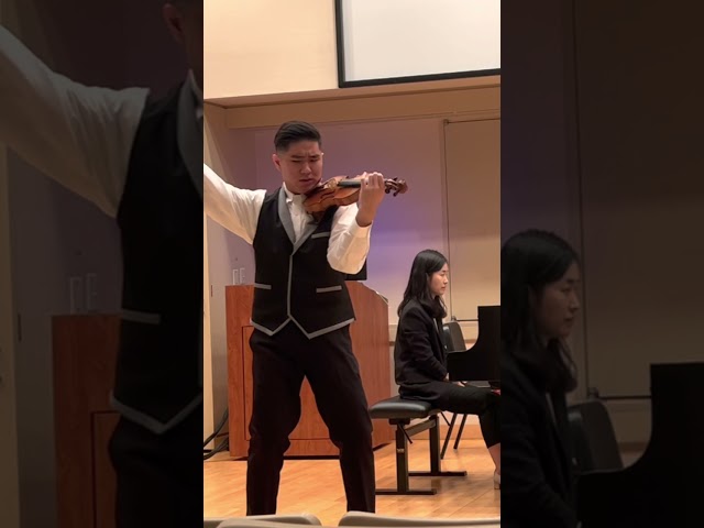 Playing Hunter x Hunter at a NATIONAL music competition?
