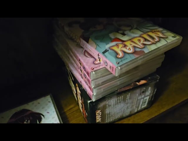 Whats in the Baks? Episode 1: Karin limited collectors box (funimation 2010) (reupload)