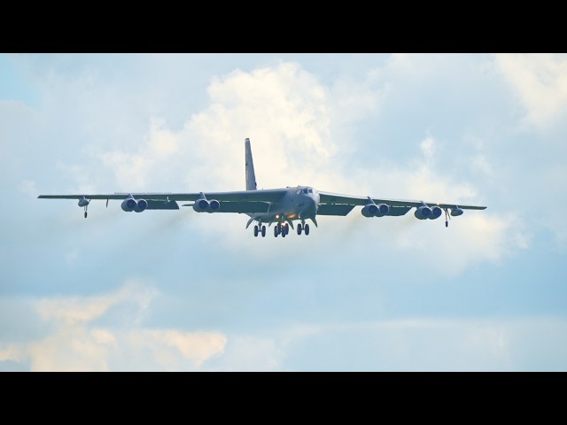 USAF B-52 Stratofortress Arriving At Airshow London 2026 With Parachute Deployment.