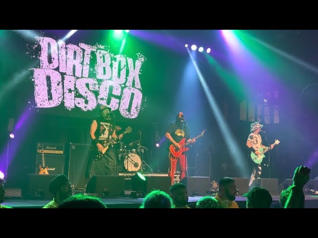 DIRT BOX DISCO: Standing In A Queue - Rebellion Festival, Blackpool/England 4.8.24