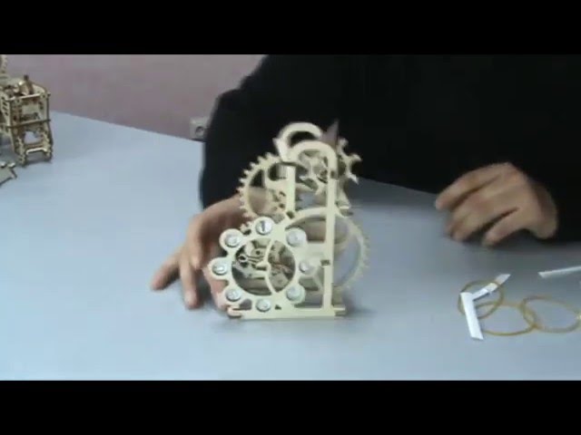 UGears.es Dynamometer Instruction - Instrucción de Dinamómetro (subtitles, subtítulos)