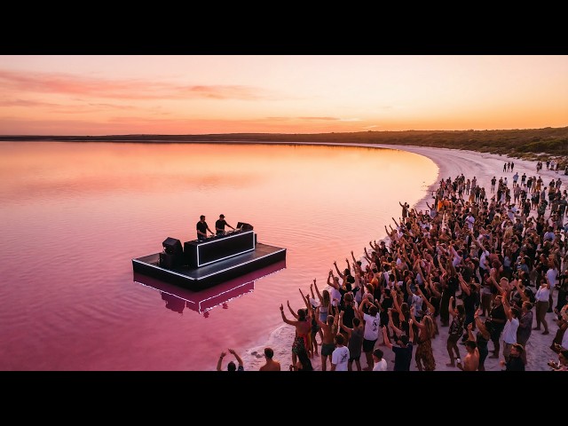 RÜFÜS DU SOL & WhoMadeWho Inspired SUNSET Mix | Melodic House & Indie Dance | Pink Lake, Australia