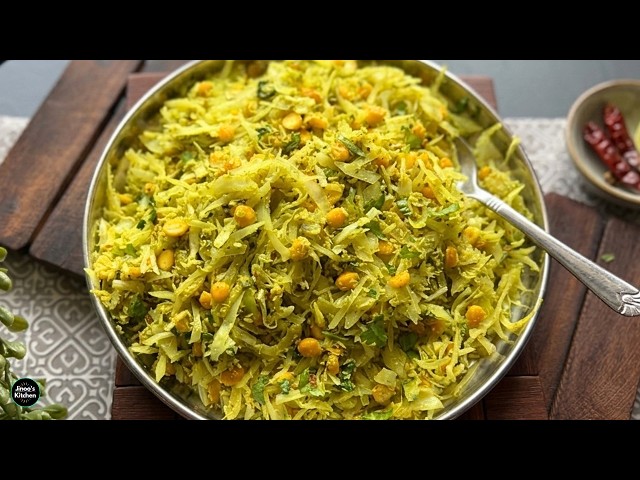 Cabbage Kadala Paruppu Poriyal | Authentic South Indian Style Cabbage Dal fry - Poriyal recipes