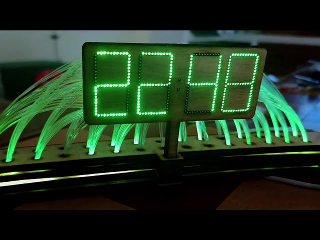 Fiber optic clock.                                                  #inventions  #clock #fiberoptic 