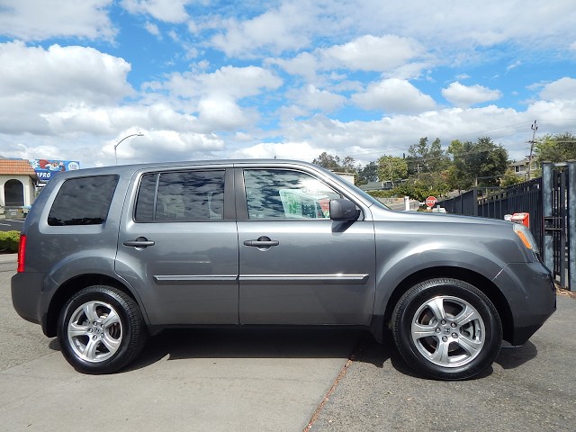 2012 Honda Pilot EX-L in depth walk around video review!