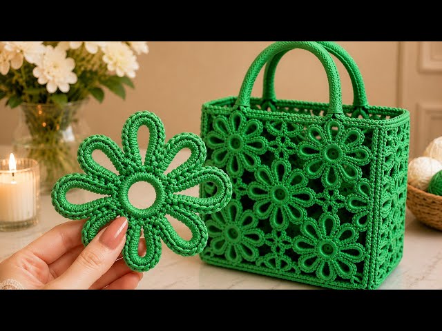 with This Gorgeous Motif? 💚🧶 A Beautiful Handmade Crochet Bag Design for Inspiration