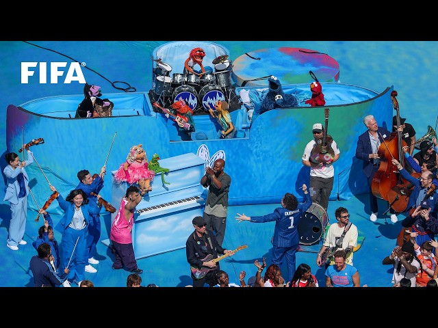 Seven Nation Army | Gustavo Dudamel, NY Philharmonic & The Muppets | Final Halftime Show