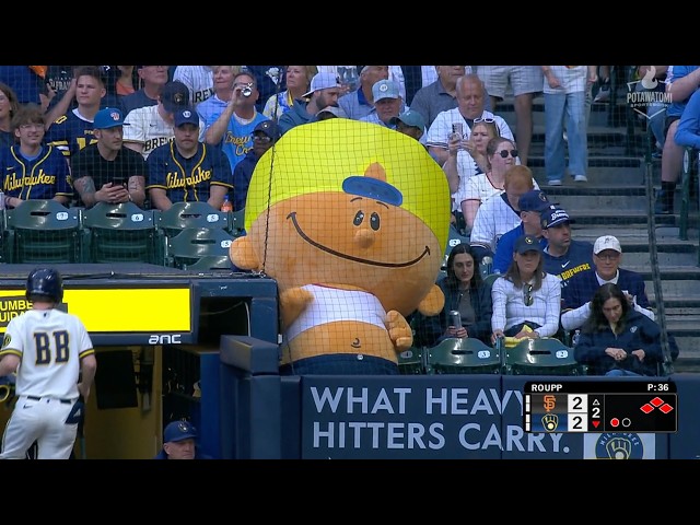 The LEGENDARY Pablo Sanchez watches the Brewers score 7 runs in an inning! | MLB Highlights
