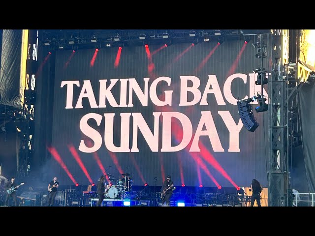 TAKING BACK SUNDAY - A Decade Under The Influence @ Vans Warped Tour 2026 Montréal