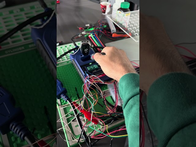 W204 Mercedes ESL Emulator Programming with Autel IM508, G-Box and XP400 Tutorial