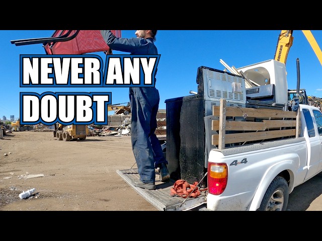 Dumpster Diving Street Scrapping - Never Doubted Us!