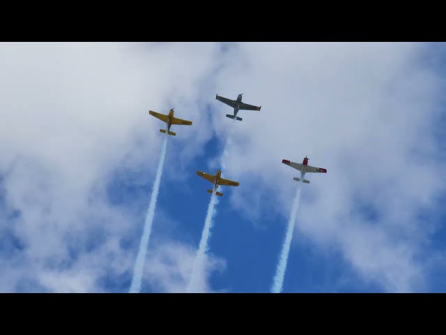 16 Ship Warbirds Missing Man Formation at EAA AirVenture