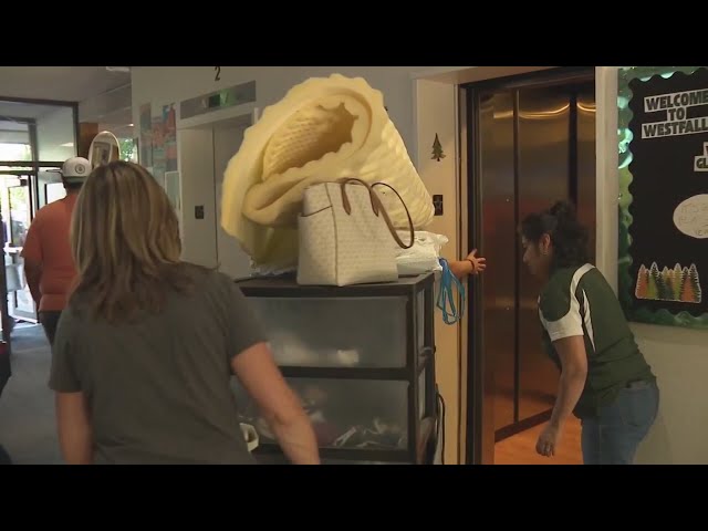 Colorado State University welcomes students with move in day
