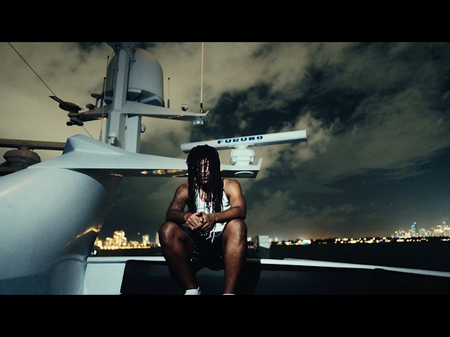 Bani - Gucci Goggles (Official Music Video)
