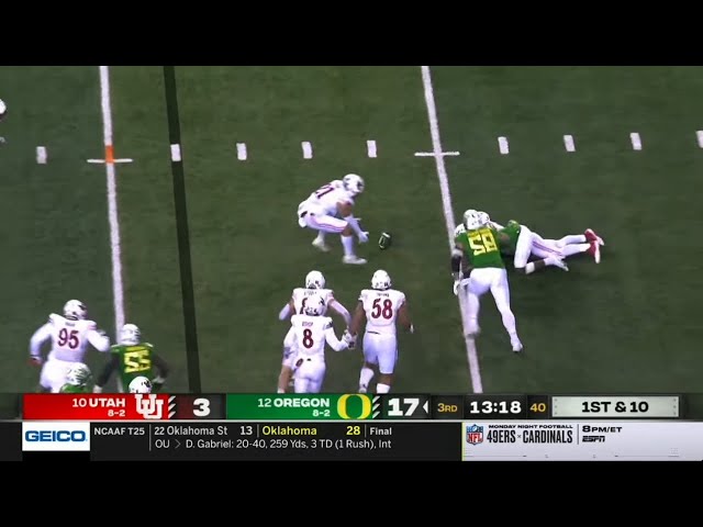 Oregon attempts a trick play and it results in a Utah TD