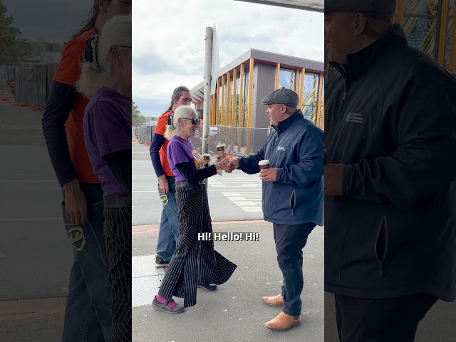 A sprinkle of te Reo Māori with your morning coffee?