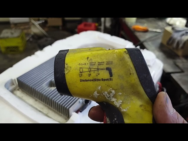 Hacking my Igloo "Iceless" 12V cooler LMAO - Peltier module repair, diagnosis, electrical, etc...